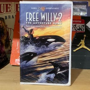 WARNER BROS.-‘FREE WILLY 2’ VHS Collector’s Item movie